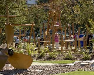 Spielplatz Jan Cux – Bild 2