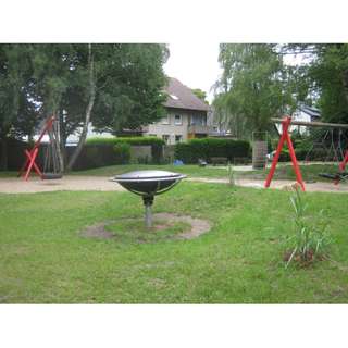 Kinderspielplatz – Bild 2