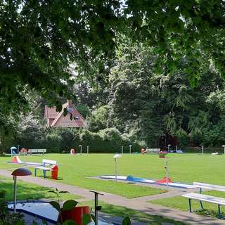 Minigolf in den Wallanlagen – Bild 1