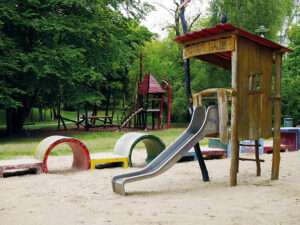 Eisenbahnspielpatz – Bild 1