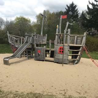 Spielplatz Fischteiche – Bild 1